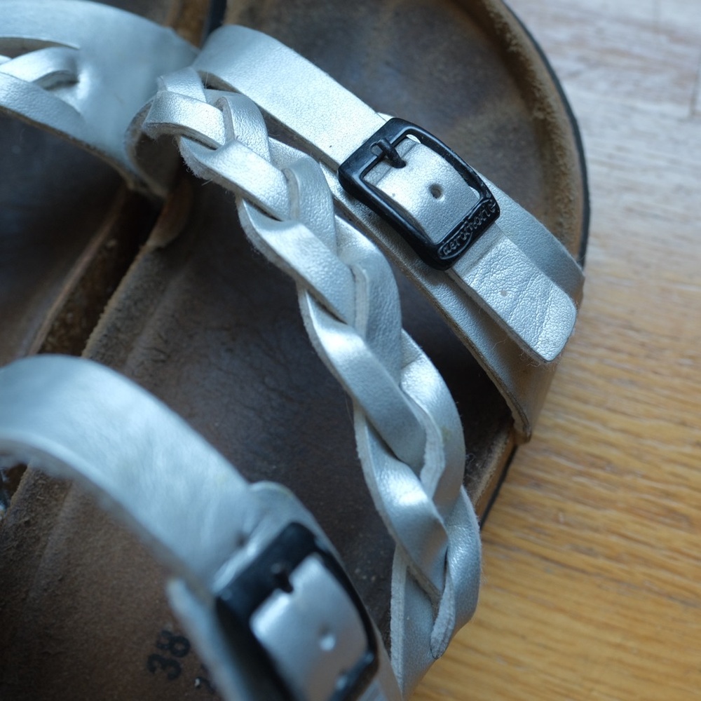 Aerothotic Viking Strappy Cork Sandals Size 38 US7.5 Metallic Silver - Picture 7 of 9